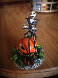 Aero Styl Centre De Formation Aerographie Angers Maine et loire Mr Jack imprimé en 3D (PLA) et décoré à l'aérographe et aux pinceaux puis vernis LECHLER