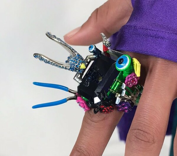 Décor 1 Max - Personnalisation pour le luxe de bague et joaillerie de grande marque